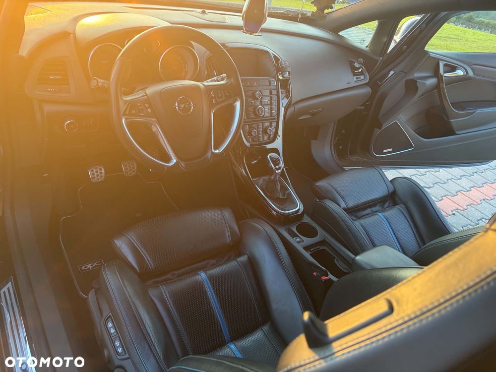 Opel Astra OPC - 5