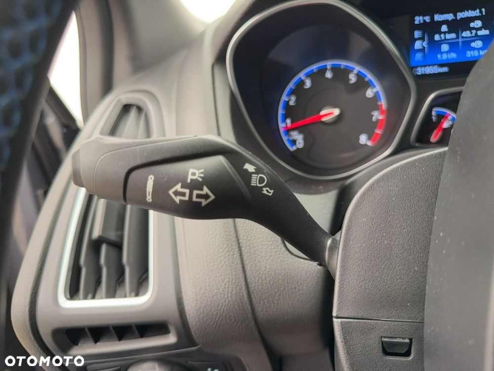 Ford Focus - 27