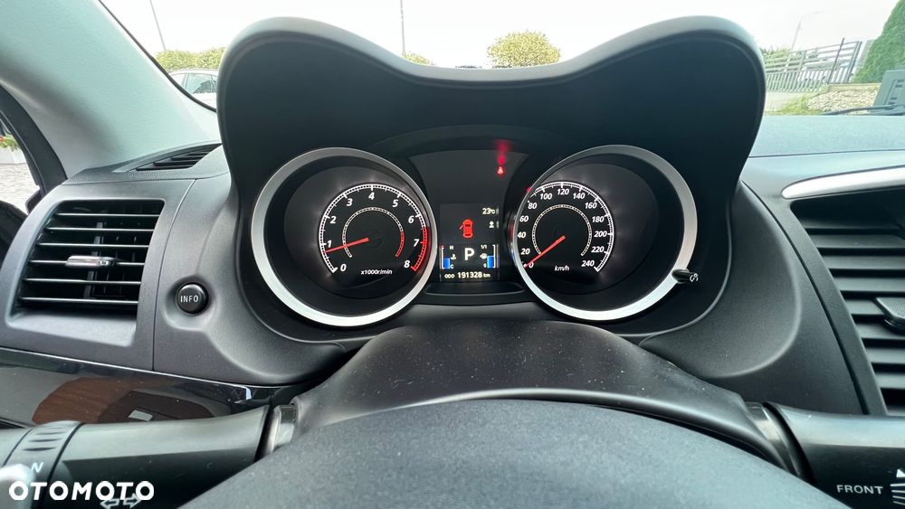 Mitsubishi Lancer Sportback 1.8 Clear Tec CVT Plus - 17