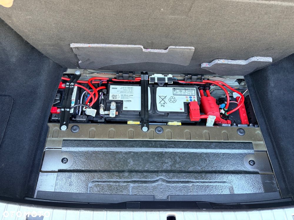 BMW Seria 7 750i xDrive Edition Exclusive - 8