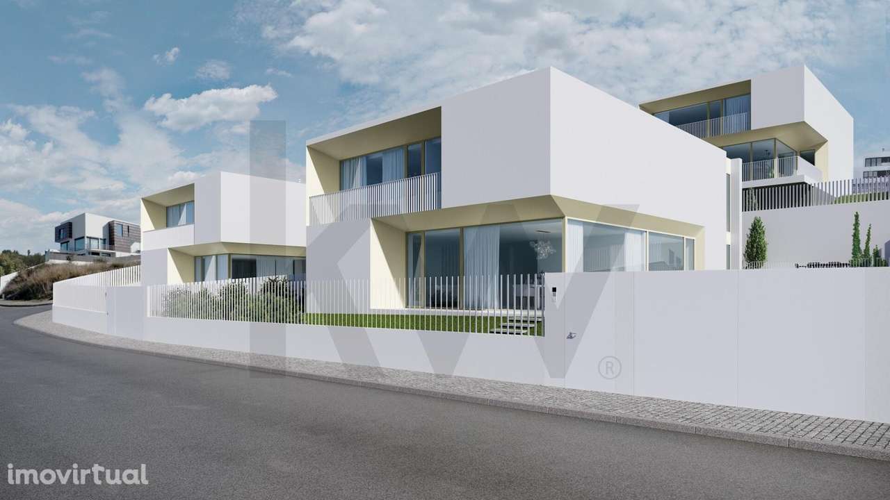 Lote com projeto aprovado para moradia isolada T4 - Grande imagem: 2/21