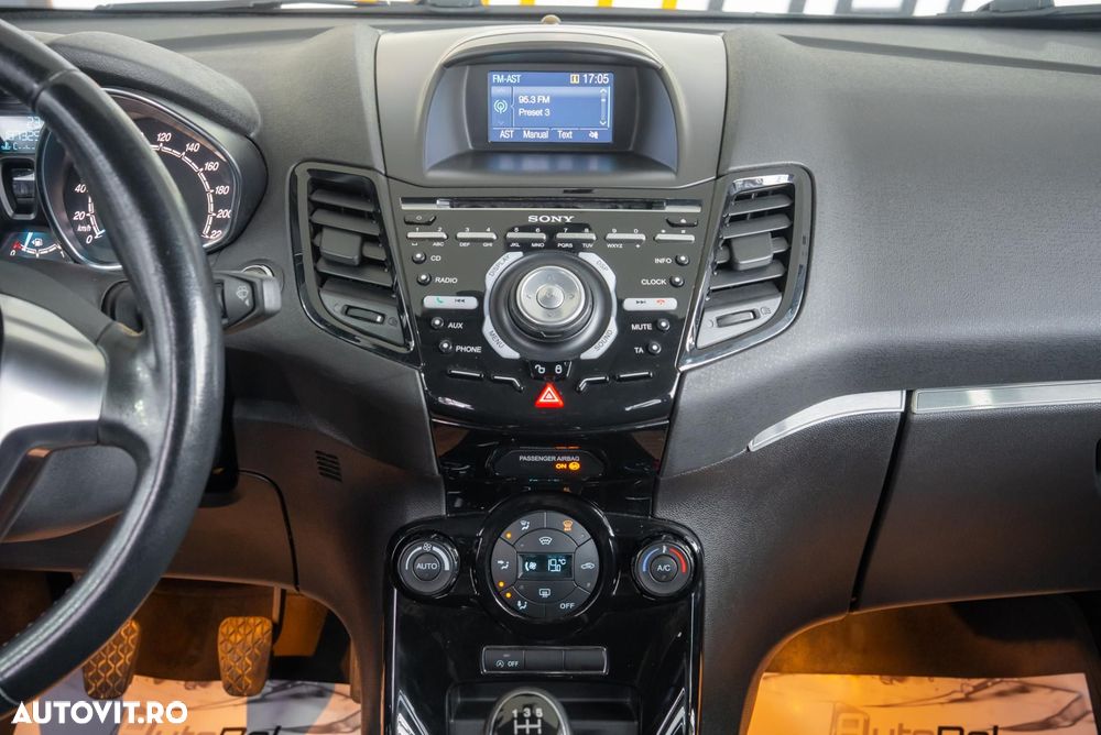 Ford Fiesta 1.0 EcoBoost Start-Stop Trend - 18