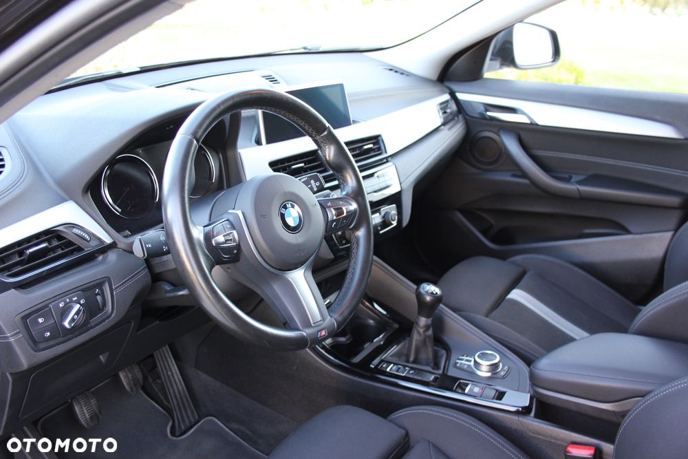 BMW X2 sDrive18d Advantage Plus - 16