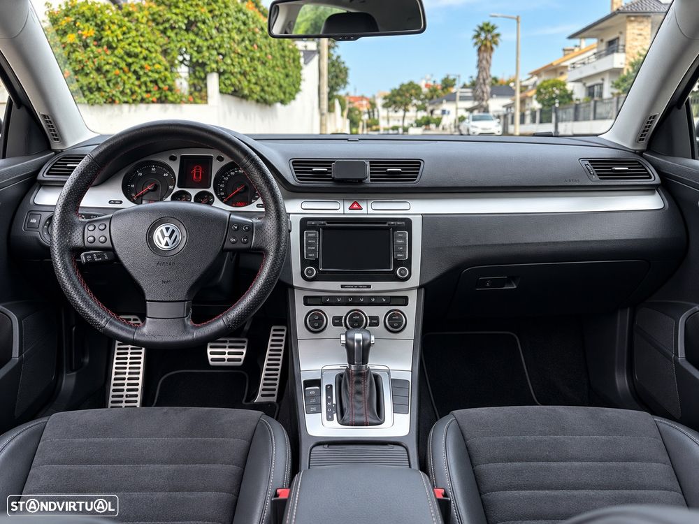 VW Passat 2.0 TDI Sportline - 9