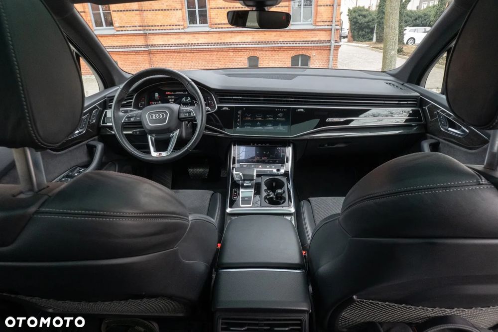 Audi Q7 - 21