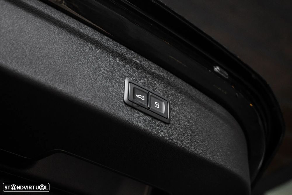 Audi RS3 Sportback 2.5 TFSI quattro S tronic - 39