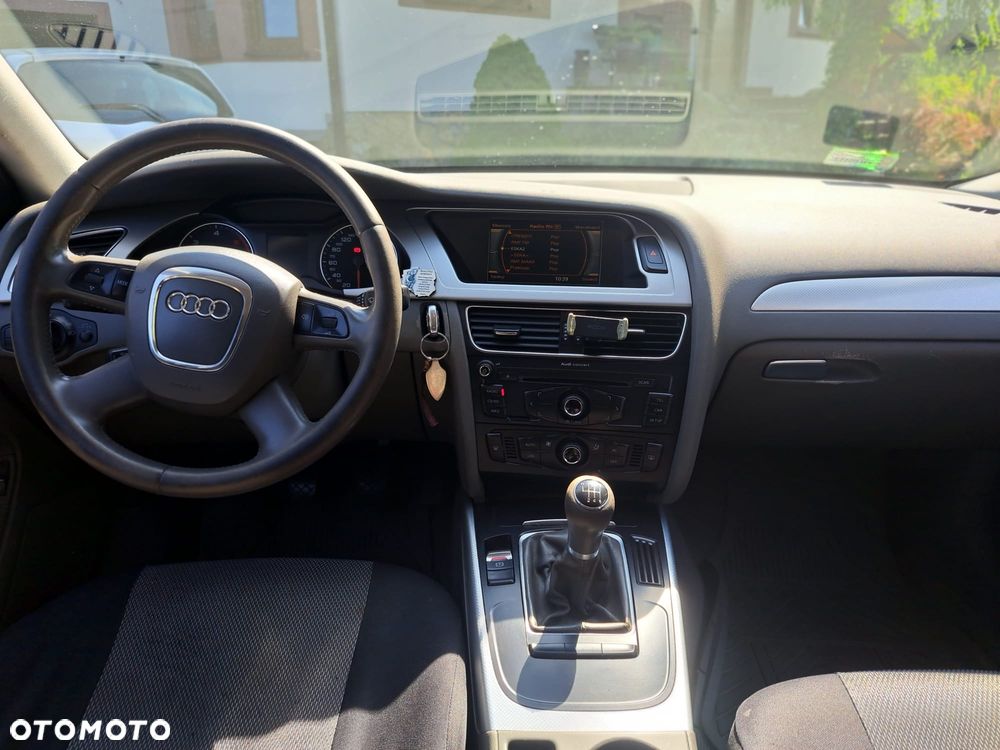 Audi A4 Limousine 2.0 TDI - 4