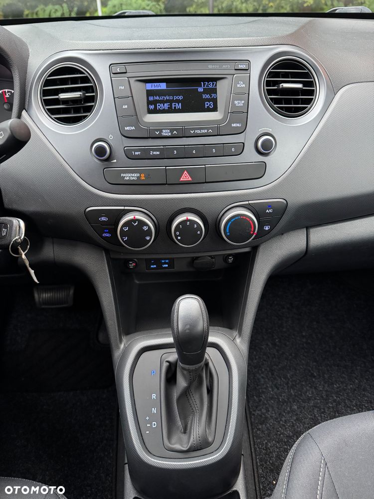 Hyundai i10 1.0 Automatik Classic - 18