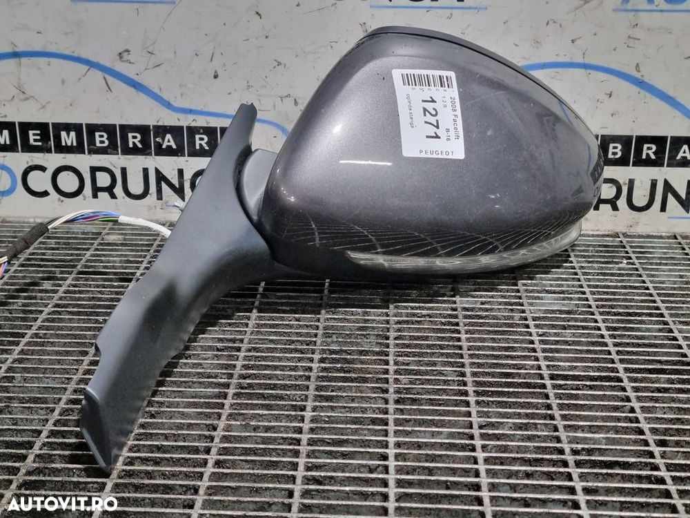 Oglinda stanga Peugeot 2008 Facelift 2016 - 2019 4 Usi Gri (1271) Rabatabile - 1