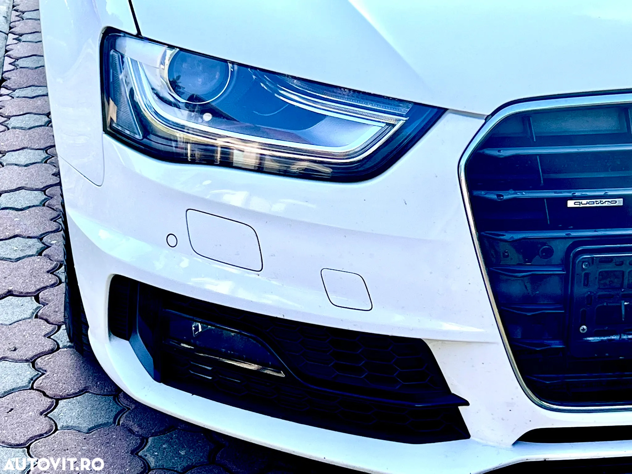 Audi A4 Avant 2.0 TDI DPF quattro S tronic S line Sportpaket - 13