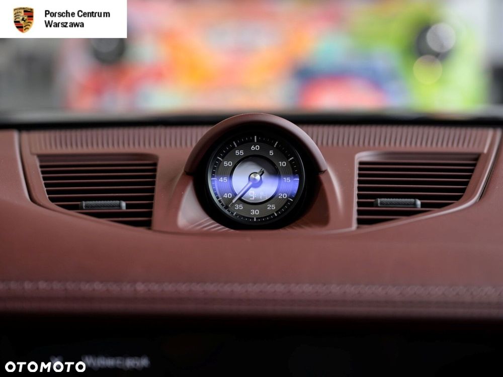 Porsche Panamera - 18
