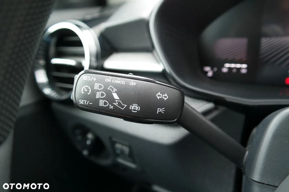 Skoda Fabia 1.0 Selection - 17