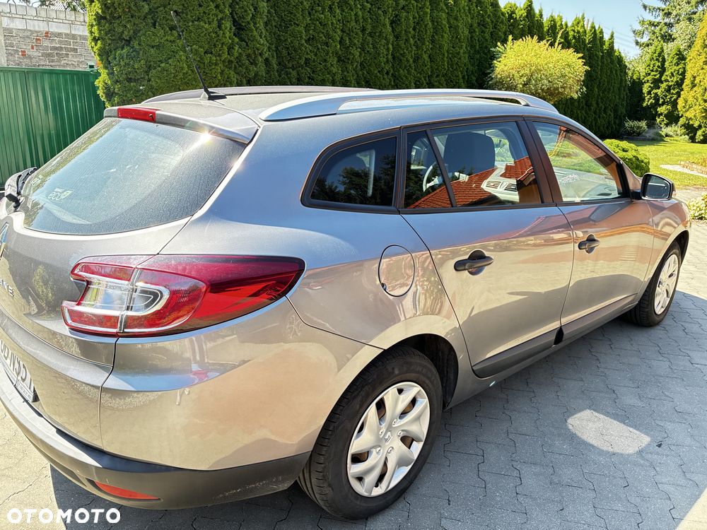 Renault Megane 2012 photo 3