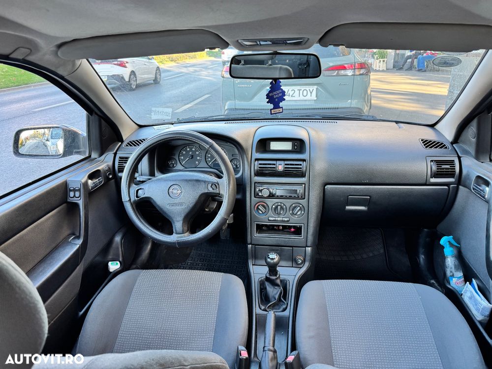 Opel Astra - 4
