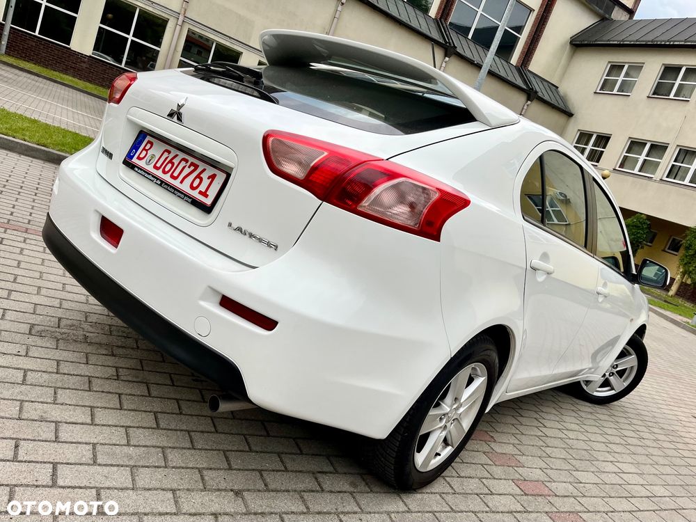 Mitsubishi Lancer 1.5 Inform - 6