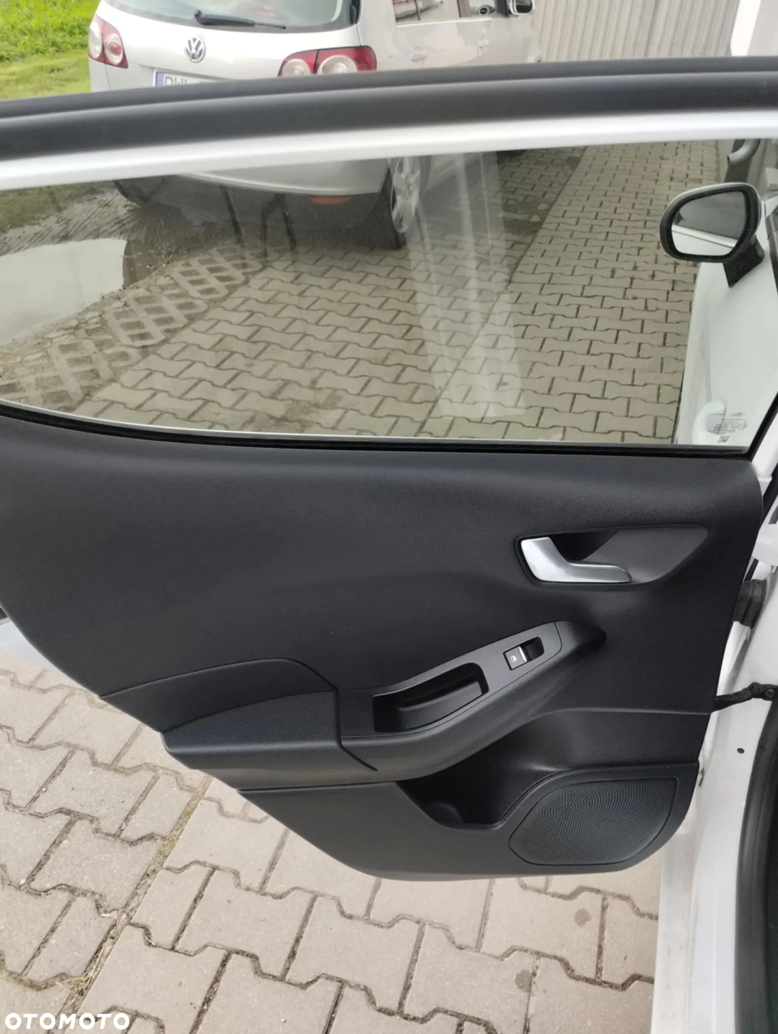 Ford Fiesta - 11