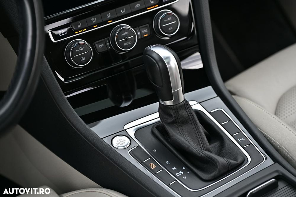 Volkswagen Golf 2.0 TDI DSG Highline - 15