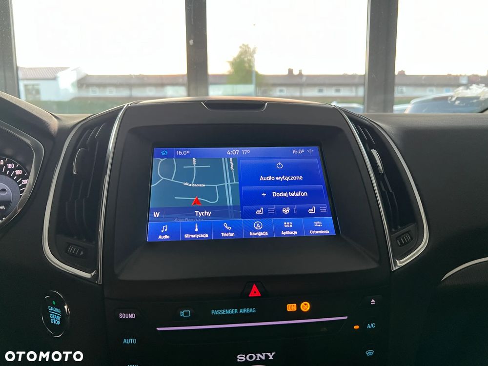 Ford S-Max 2.0 EcoBlue Titanium - 29