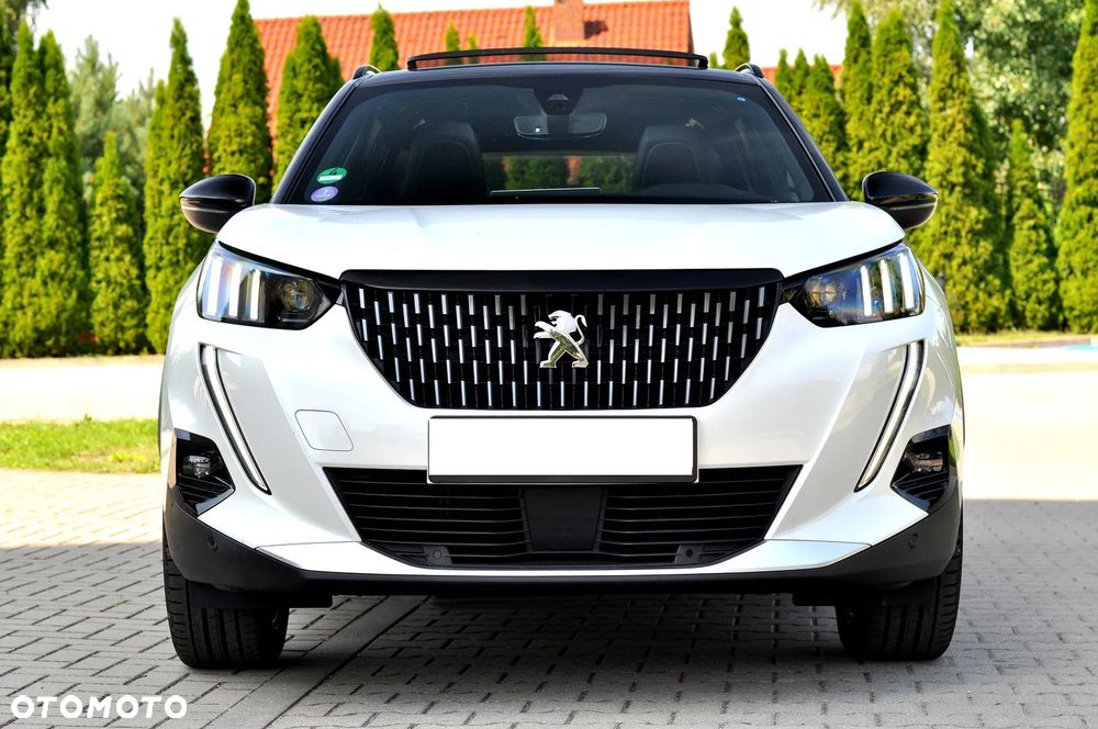 Peugeot 2008 PureTech 130 EAT8 GT - 5
