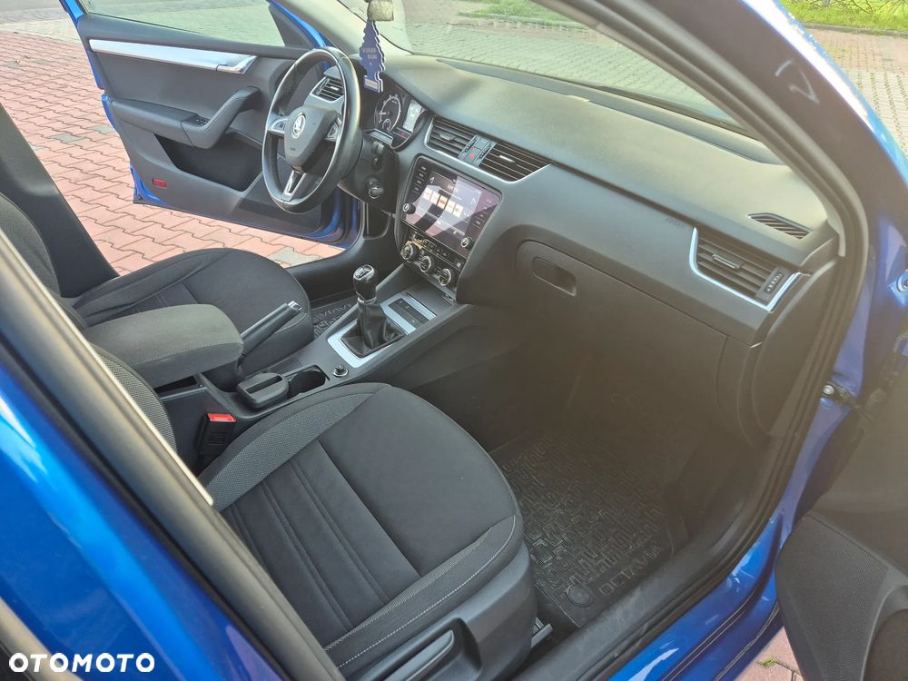 Skoda Octavia 1.4 TSI Ambition - 6