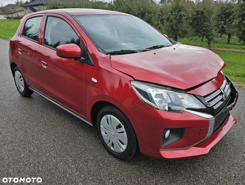 Mitsubishi Space Star - 1