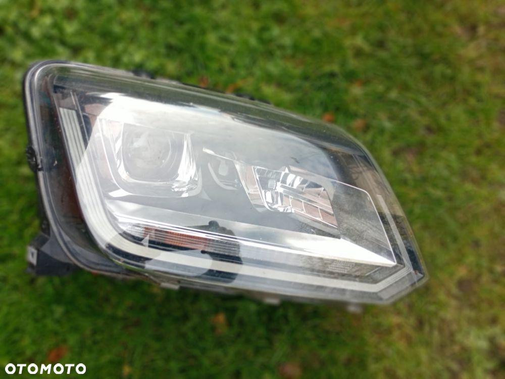 Lampy przód VW Amorok Lewa i Prawa - 1