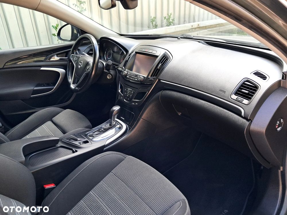 Opel Insignia 2.0 CDTI automatik Business Innovation - 31