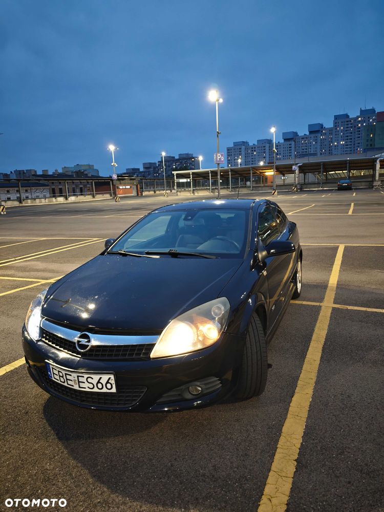 Opel Astra - 1