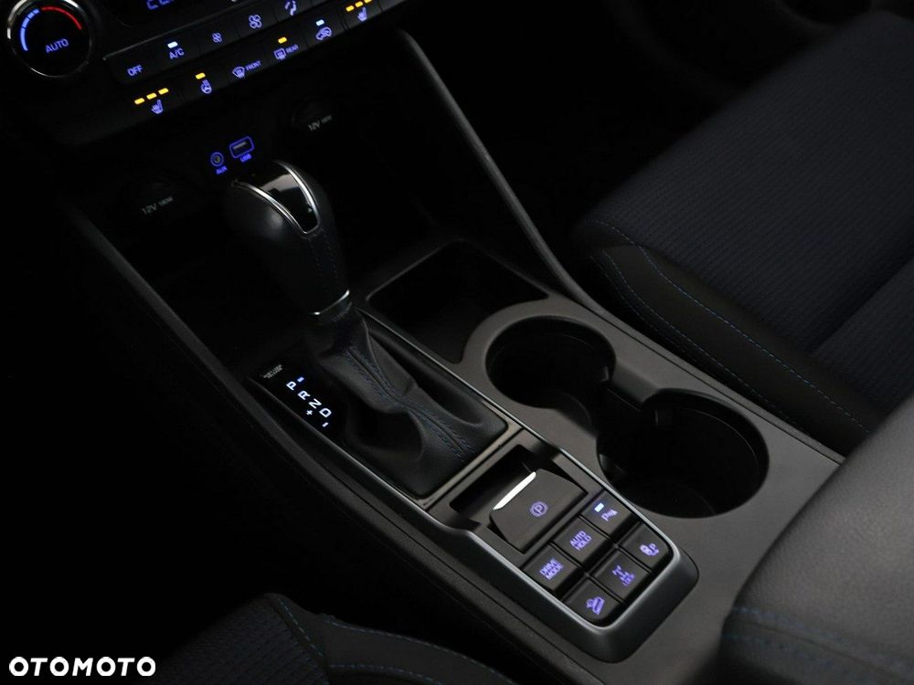 Hyundai Tucson 2.0 CRDI Premium 4WD - 29