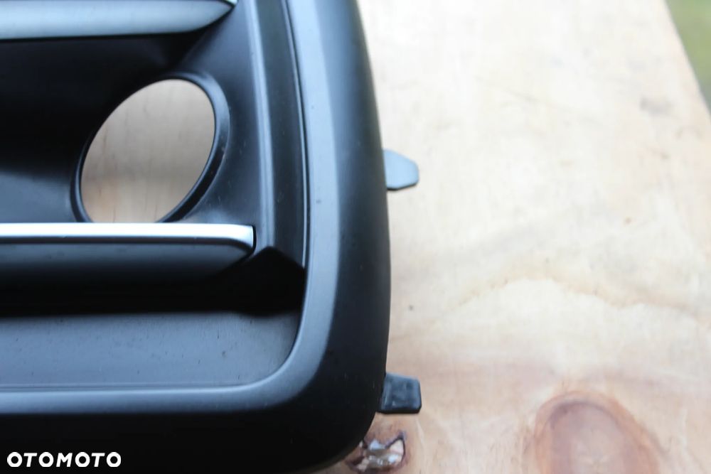 KRATKA ZDERZAKA PRAWA AUDI Q5 80A LIFT 80A807682N 2023 - 7