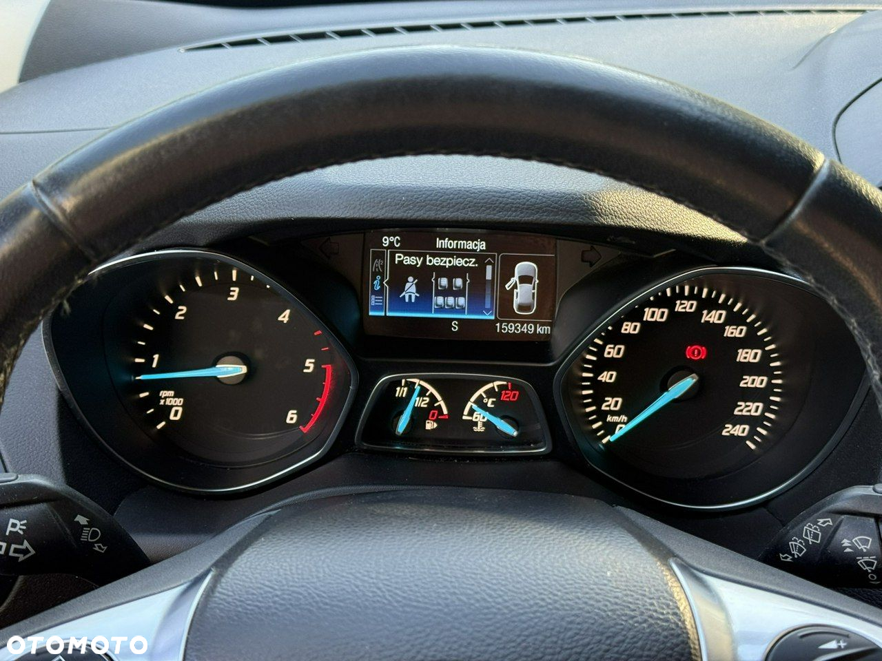 Ford Kuga - 24