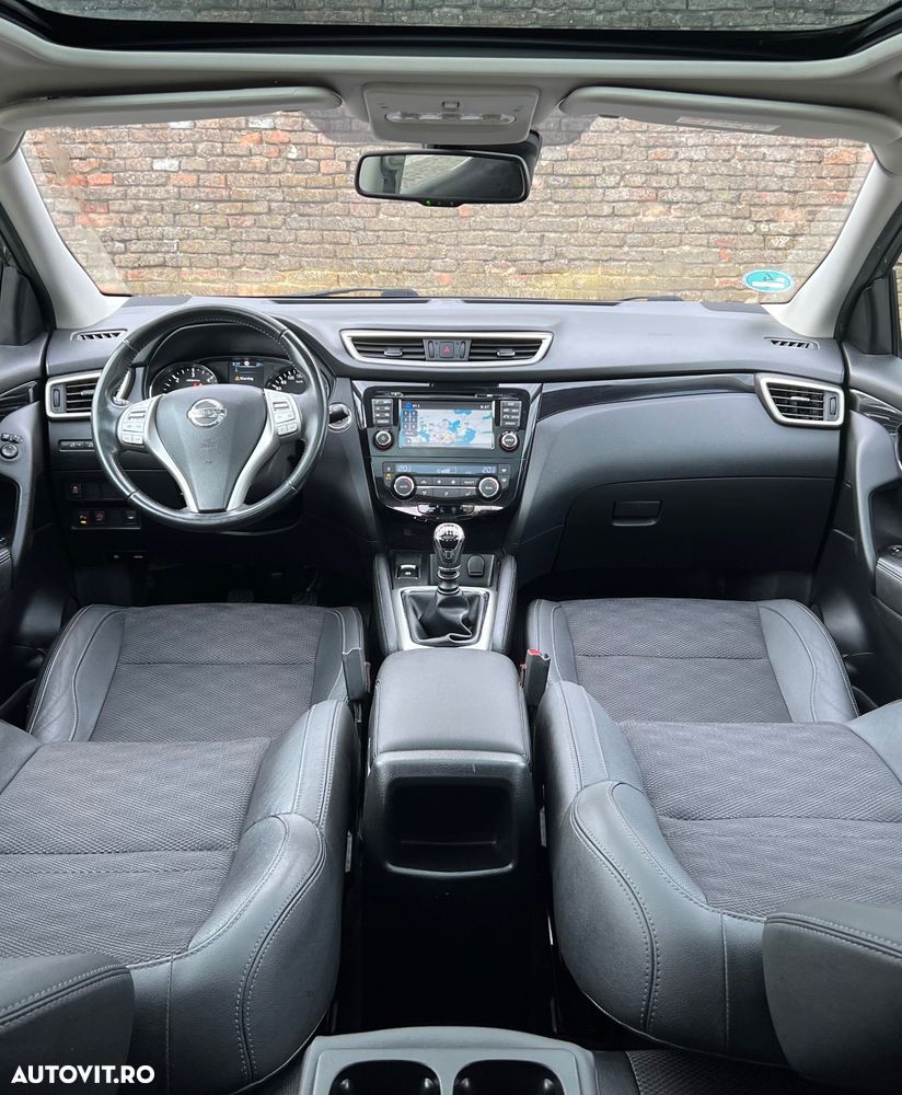 Nissan Qashqai 1.6 DCI TEKNA+ - 6