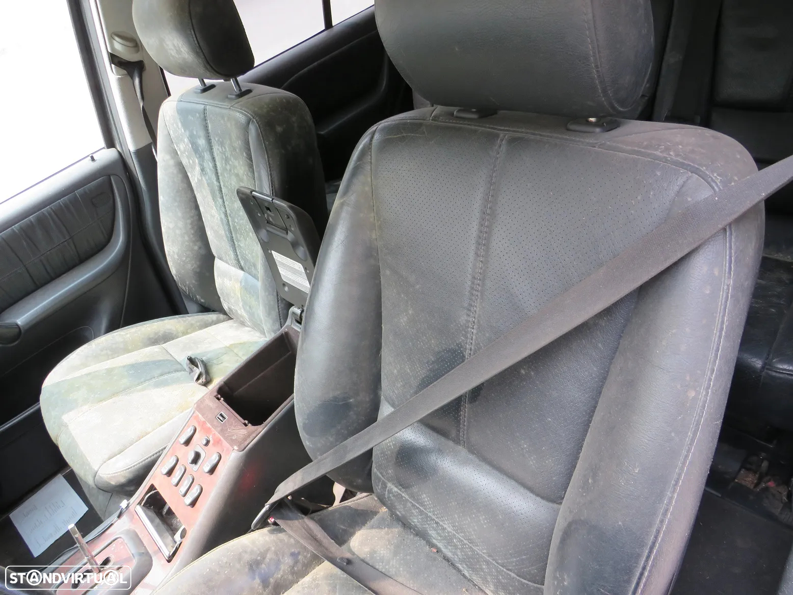 Mercedes-Benz-Class ML270 2.7 D (163Cv) de 2000 - Peças Usadas (8432) - 6