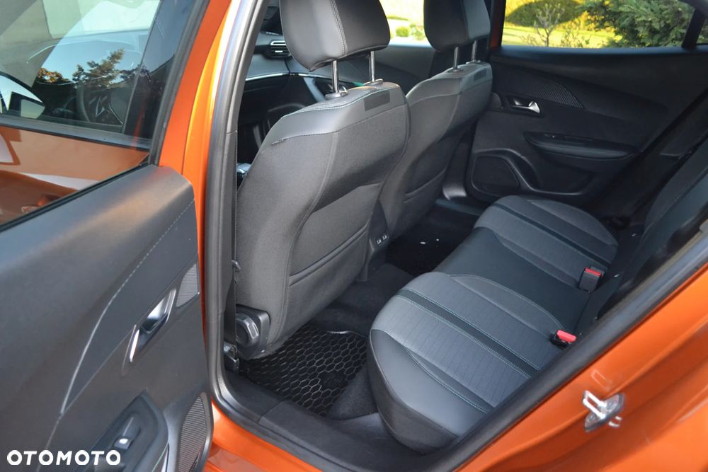 Peugeot 2008 1.2 PureTech Allure Pack S&S EAT8 - 15