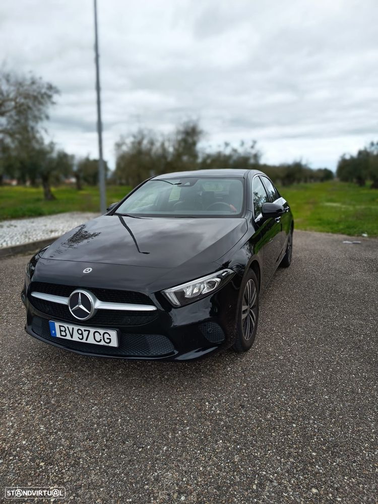 Mercedes-Benz A 250 Limousine - 15