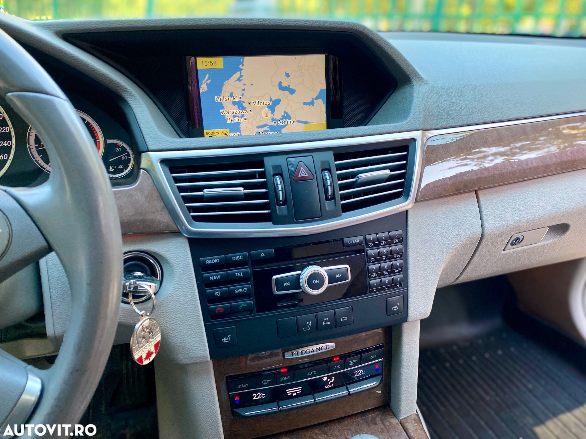 Mercedes-Benz E 220 BlueTEC BlueEFFICIENCY Edition Elegance - 8