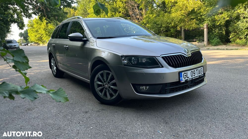 Skoda Octavia 2.0 TDI Ambition - 10