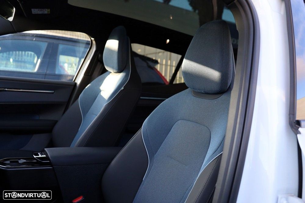 Volvo EX30 69 kWh Single Motor Extended Range Ultra - 9