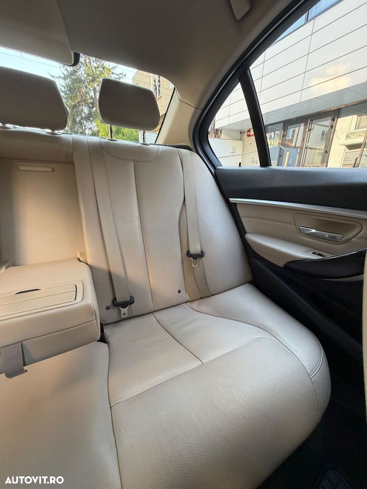 BMW Seria 3 320d Aut. xDrive Luxury Line - 9
