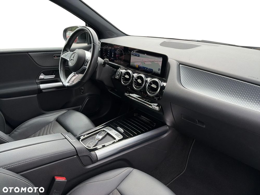 Mercedes-Benz Klasa B 220 d Progressive 8G-DCT - 23
