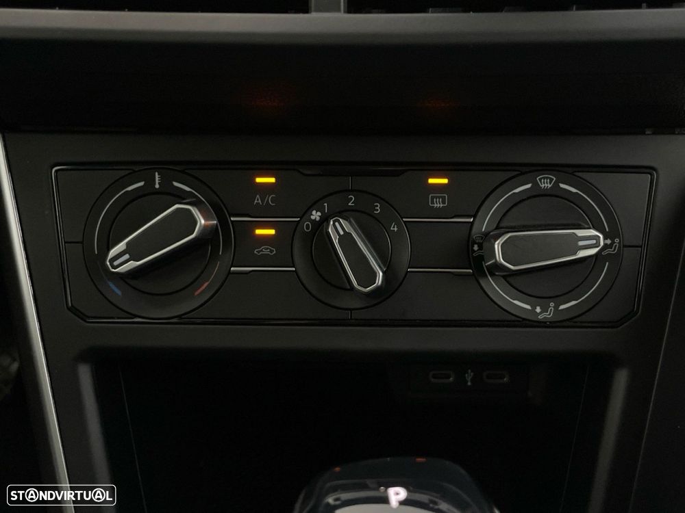 VW Polo 1.0 TSI Urban DSG - 14