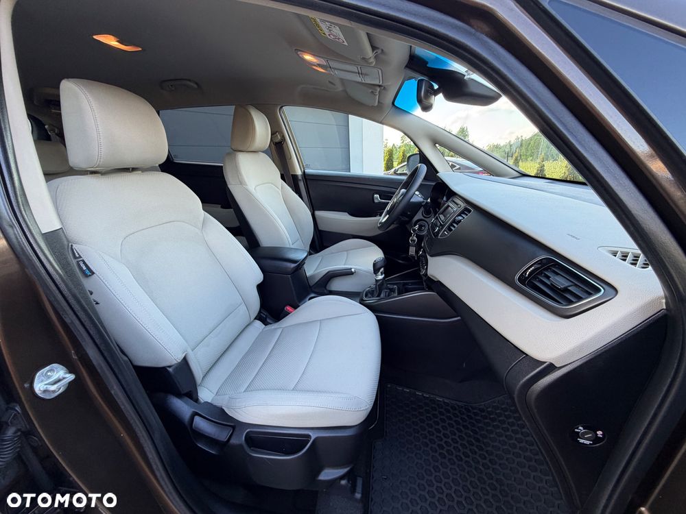 Kia Carens 1.7 CRDi Edition 7 - 22