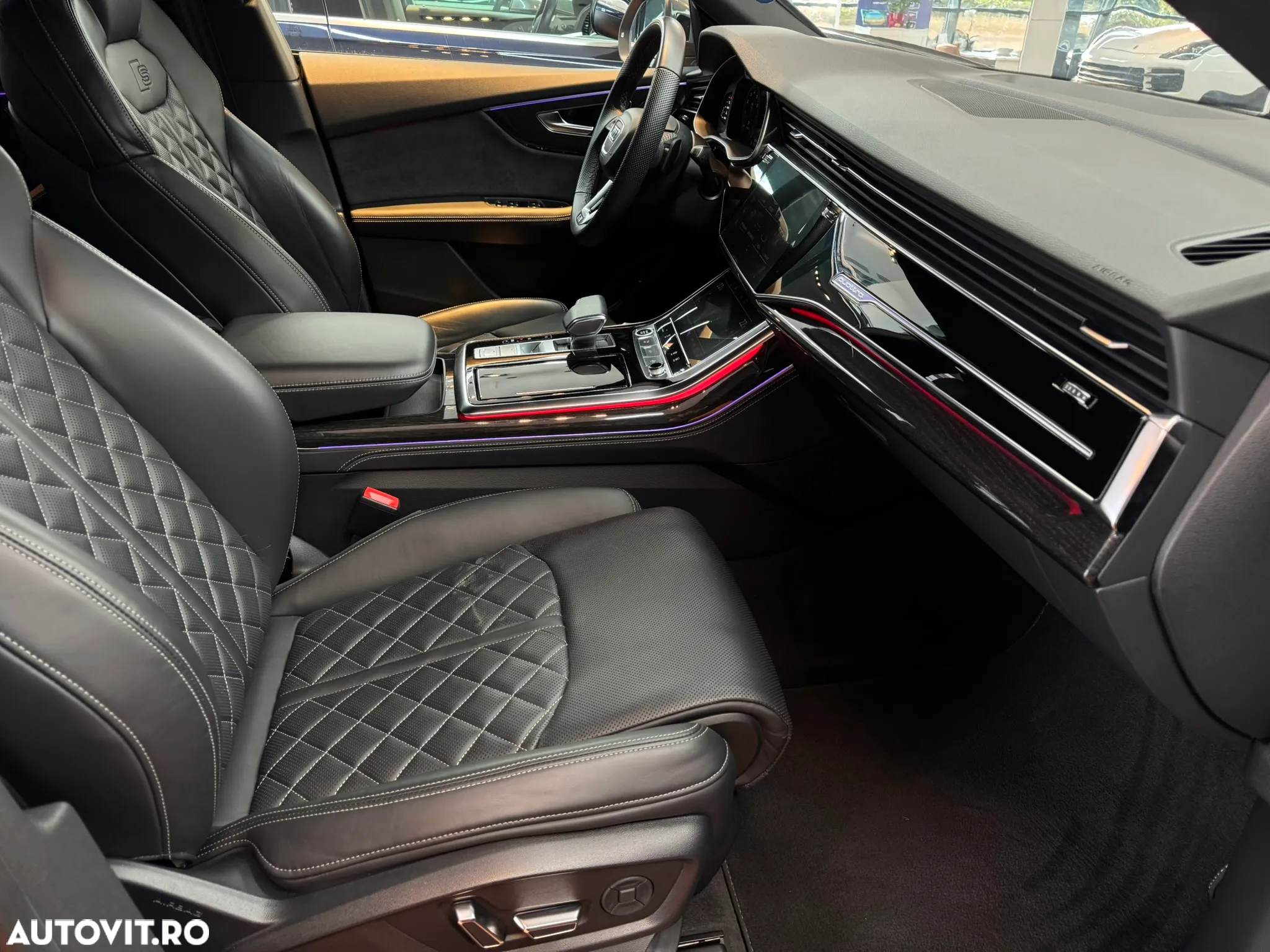 Audi Q8 3.0 55 TFSI quattro Tiptronic MHEV - 27