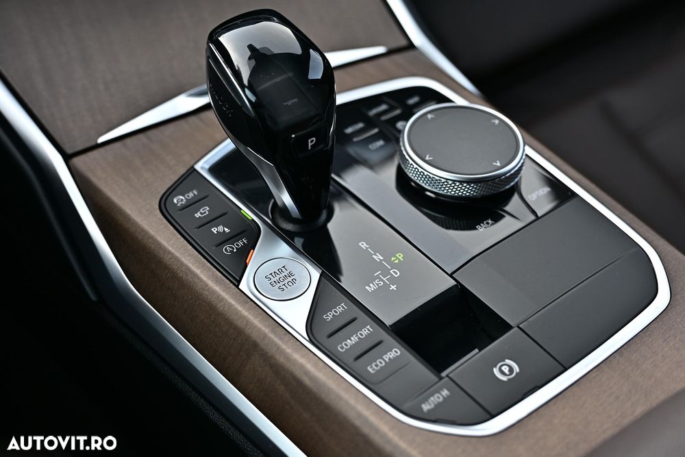 BMW Seria 3 330i xDrive Aut. Luxury Line - 18