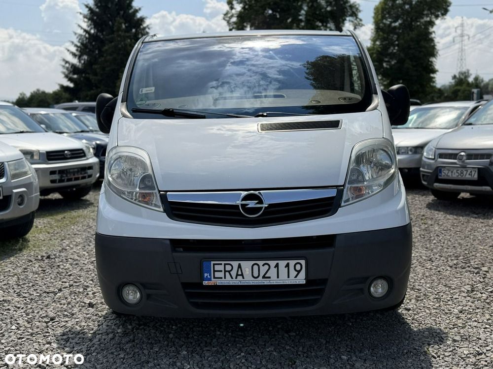 Opel Vivaro - 2