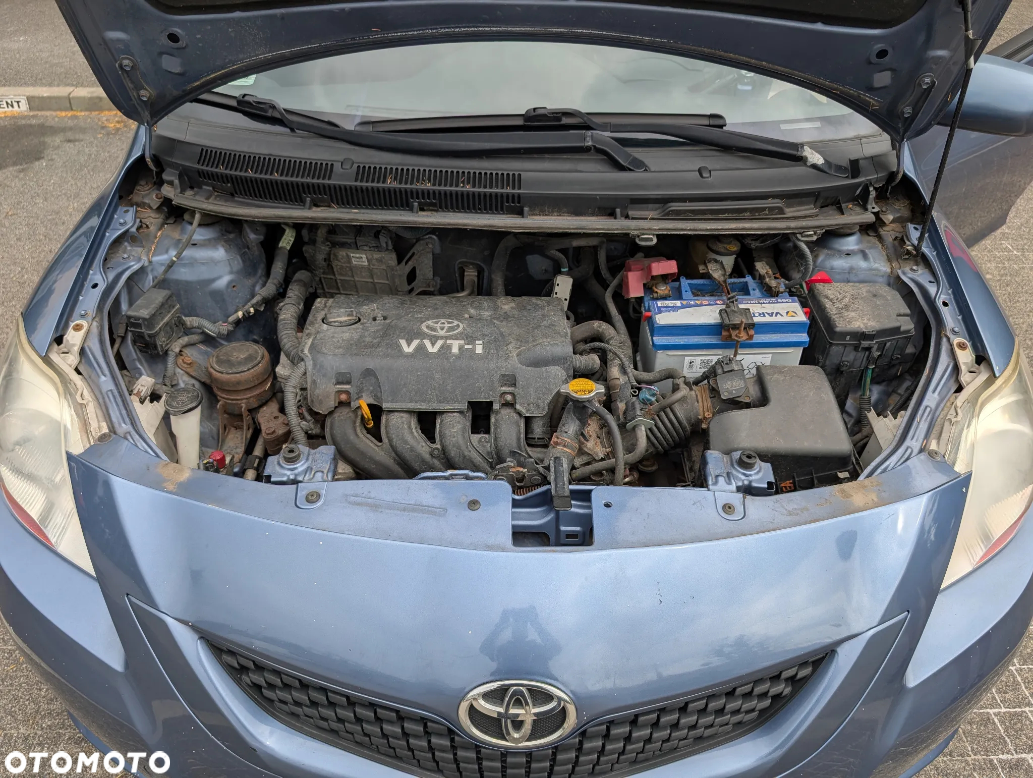 Toyota Yaris 1.5 - 14