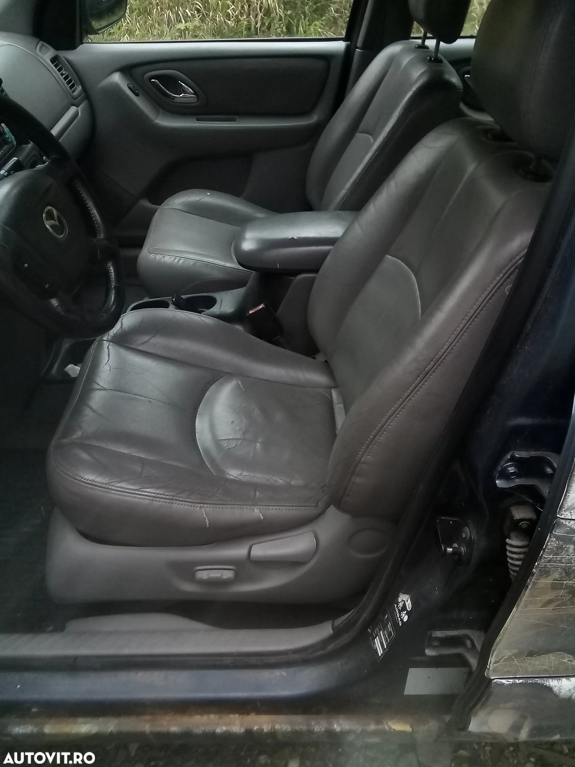 Mazda Tribute - 7