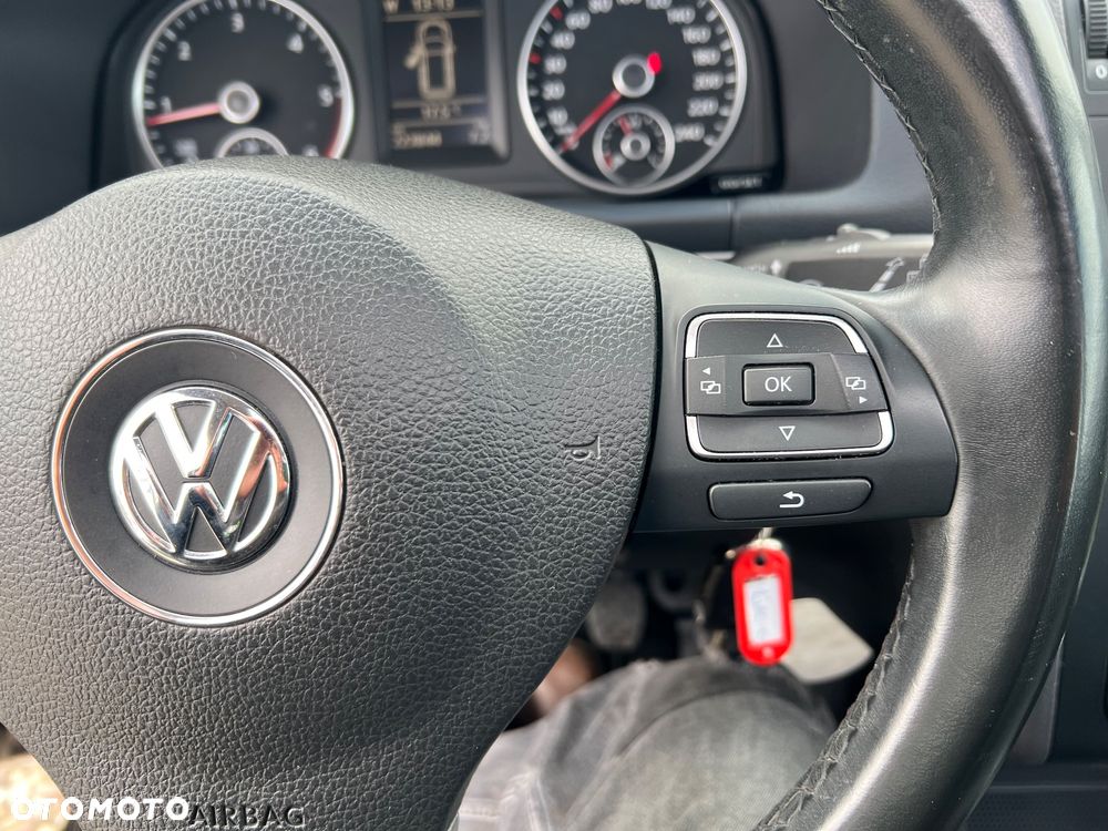 Volkswagen Touran 1.6 TDI DPF BlueMot Comfortline - 31