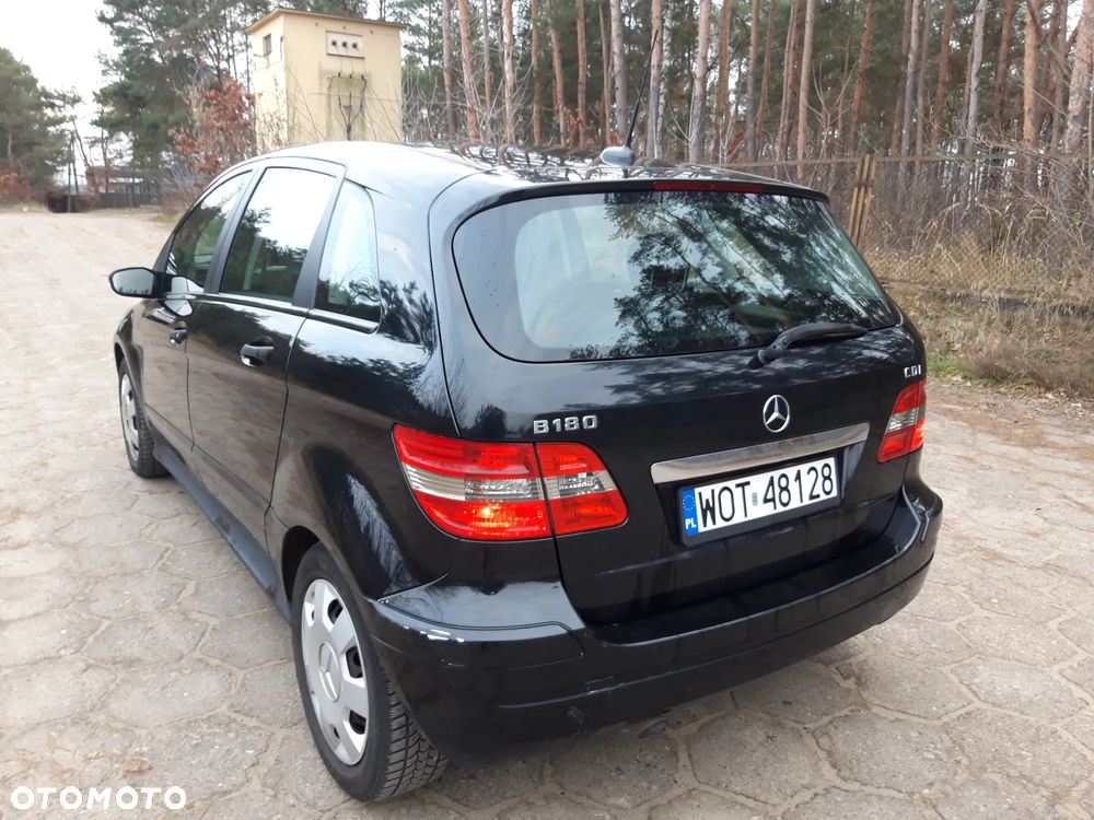 Mercedes-Benz Klasa B 180 CDI Autotronic - 4