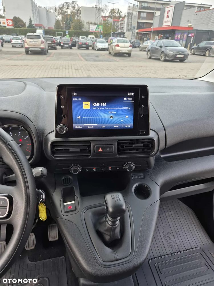 Toyota Proace City - 17